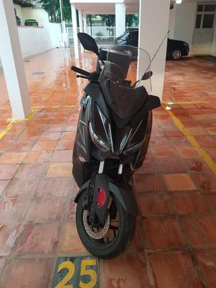 YAMAHA XMAX ABS YAMAHA XMAX ABS